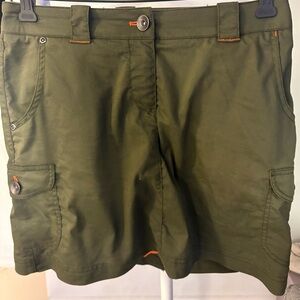 Nike Women's Olive Green Golf Skort